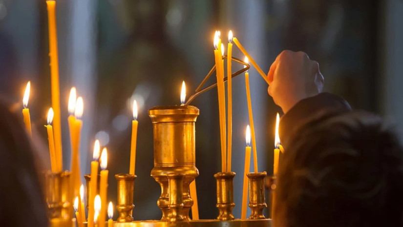რატომ არ შეიძლება ეკლესიაში ახლომდებარე სანთლიდან სანთელზე ცეცხლის მოკიდება