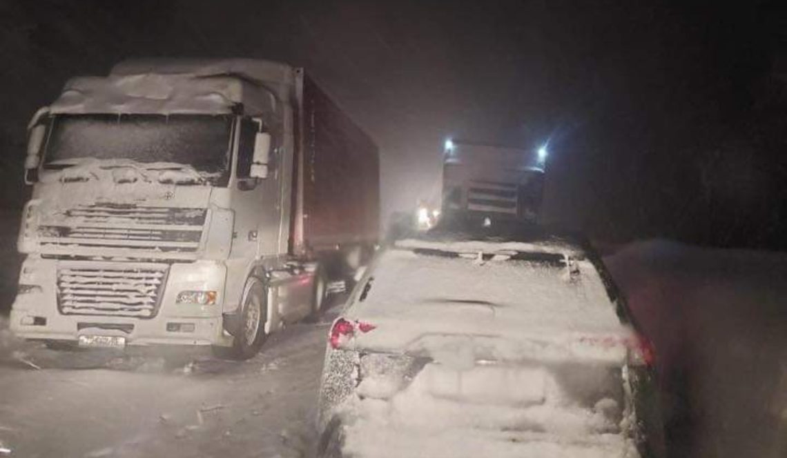 “გვიმთავრდება ბენზინი…გავიყინებით ყველაა”- რას წერენ რიკოთიდან მეტრონომს