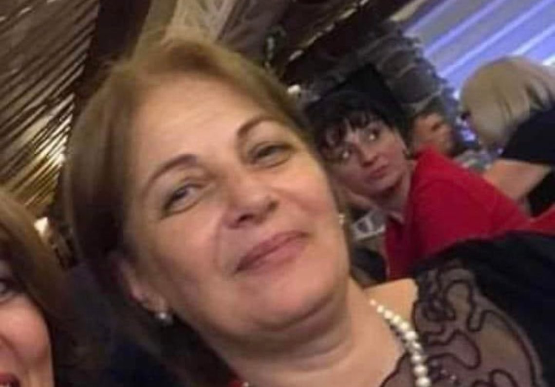 თურქეთში სასტუმროში რომელიც დაშლილია მუშაობდა ქართველი ქალბატონი…იქნებ ვინმემ იცოდეთ ეს ქალბატონი