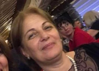 თურქეთში სასტუმროში რომელიც დაშლილია მუშაობდა ქართველი ქალბატონი…იქნებ ვინმემ იცოდეთ ეს ქალბატონი