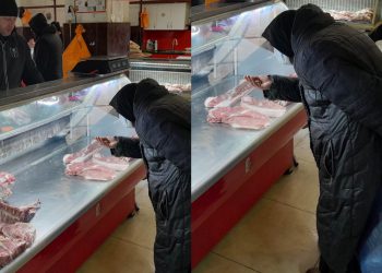 ხაშურში, გაჭირვებულ მოხუცს აჩუქეს ხორცი, რომელსაც პროდუქტის საყიდლად ფული არ ჰყოფნიდა