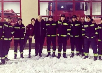 “ბევრი სიცოცხლე გადაგერჩინოთ, ბიჭებო” _ ჩოხატაურელი მაშველები თურქეთში წავიდნენ