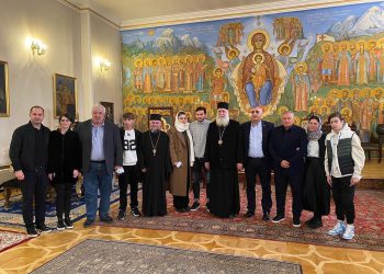 ხვიჩა კვარაცხელია ოჯახთან ერთად საპატრიარქოში მივიდა – რაზე ილაპარაკეს კვარაცხელიებმა