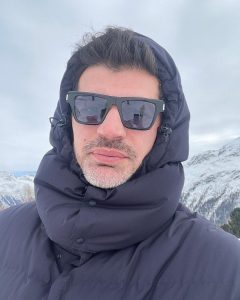 ყველაზე მიმზიდველი პოლიტიკოსებისა და მაღალჩინოსნების ტოპ 10