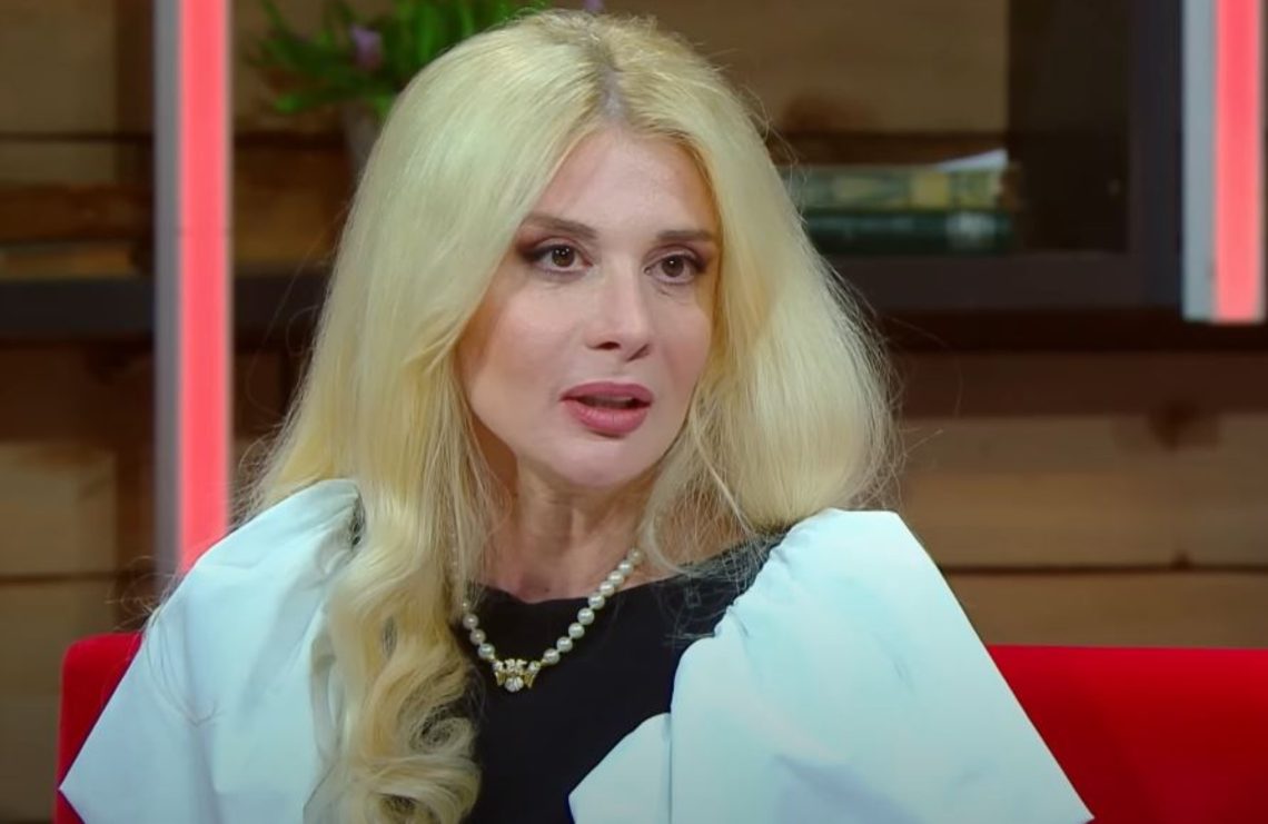 “ნახევარი საუკუნის შევიქენი” – რა ფოტოს აქვეყნებს იუბილარი ნინო ნადირაძე