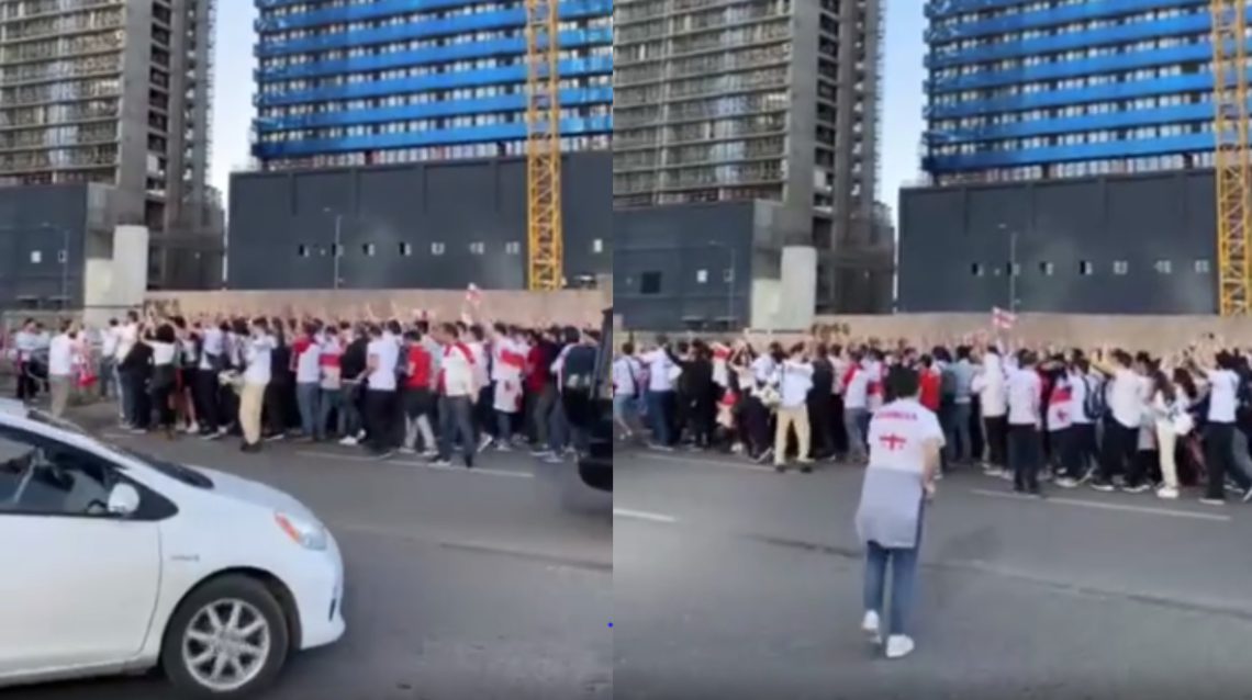 VIDEO: ბათუმის ქუჩები სავსეა – გულშემატკივრები სტადიონისკენ დაიძრნენ