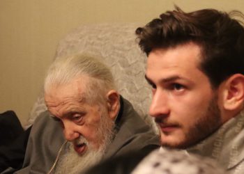 “თქვენ პატრიარქიც ფეხებზე გკიდიათ და კვარაცხელიაც” – მირცხულავა