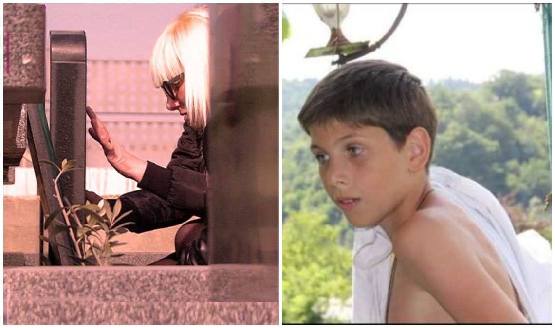 📷 PHOTO: “მწარე მონატრება”- შაქარაშვილის დედა სულისშემძვრელ ფოტოს აქვეყნებს