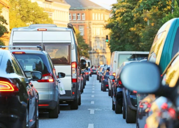 მერია ფულს გადაუხდის იმ მძღოლებს, რომლებიც პიკის საათში ავტომობილით მგზავრობაზე უარს იტყვიან (საფრანგეთი)