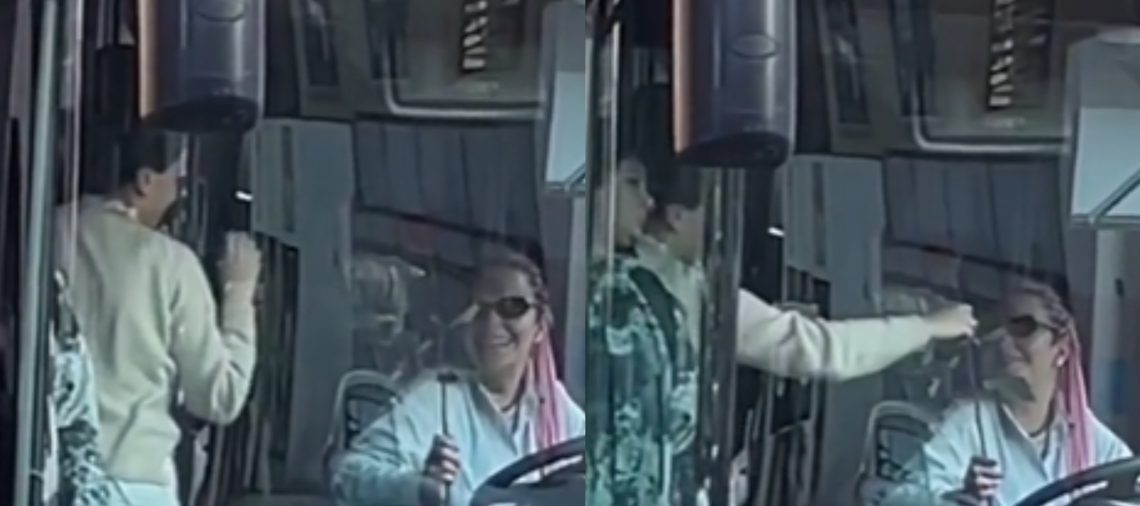 🎥154 ავტობუსში, ქალ მძღოლს მგზავრმა ვარდები მიართვა – თბილი კადრები თბილისიდან