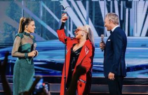 ვინ არის კიდევ ერთი ქართველი დიზაინერი, რომლის კაბაც მსოფლიოში ცნობილ მომღერალს ეცვა