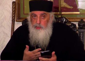 “ჩართული ტელეფონით ტაძარში მოსვლა შენს უფლისადმი თავხედურ მიდგომას განასახიერებს” – მიტროპოლიტი სტეფანე