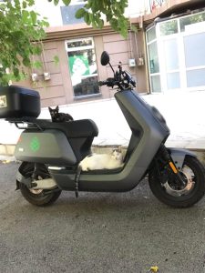 ზურა ჯაფარიძეს სკუტერი მოპარეს - რას აქვეყნებს პოლიტიკოსი სოციალურ ქსელში