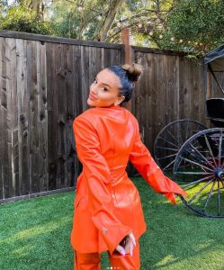 American idol-ში ნუცა ბუზალაძე ANOUKI-ს სამოსში გამოჩნდა