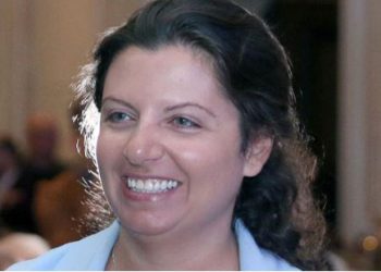 „მეკითხებიან, რანაირად ხარ ასეთი ლამაზი და როგორ ჰგავხარ 29 წლის გოგოსო…“ – მარგარიტა სიმონიანი