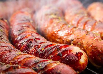 ბათუმში დაამზადებენ სოსისს, რომლის სიგრძე 111 მეტრი იქნება