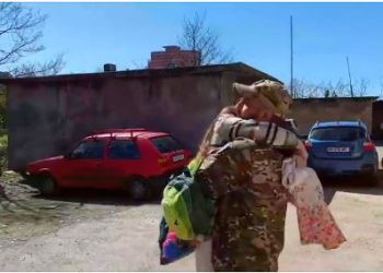 🎥 VIDEO: უკრაინაში მებრძოლი ქართველის, გიორგი ფარცვანიას ემოციური შეხვედრა შვილთან