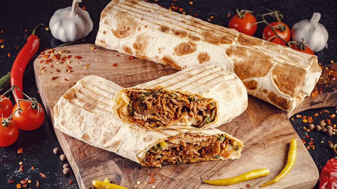 კრიტიკულად შეუსაბამო პირობები კვების ობიექტში – სეს-მა გლდანში ერთ-ერთ საშაურმეს საწარმოო პროცესი შეუჩერა