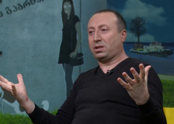 „ქალო, არავის უნდა ეს შენი კაბა, რა ვერ გაგიგე“ – ვისზე წერს დათო ლიკლიკაძე