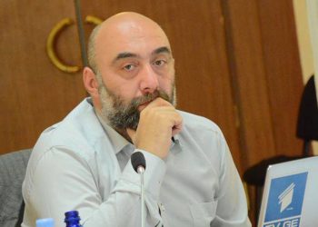 “ეს ნაღმი შეიძლება აფეთქდეს ყოველ წამს“ – რას წერს ირაკლი ტაბლიაშვილი?