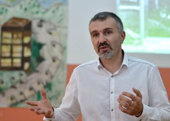 “მარჯანიშვილის მიწისქვეშა კვეთაზე ჩავუარე ამ ამბავს, დავინახე თუ არა…” – რა ფოტოს აქვეყნებს გოგა ხაჩიძე