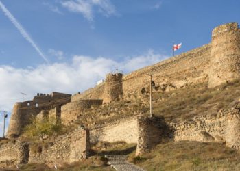 გორის ციხიდან რუსი ტურისტი გადმოვარდა