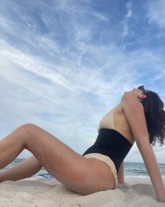 გასაოცარ ფორმაში მყოფმა თიკა ფაცაციამ აშშ-ში ყველა აღაფრთოვანა - ნახეთ, რა ფოტოებს აქვეყნებს ტელეწამყვანი