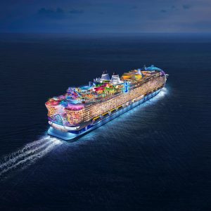 მსოფლიოს ყველაზე დიდი საკრუიზო ლაინერი, რომელიც ისეა მოწყობილი, მდიდრული ქალაქი გეგონებათ