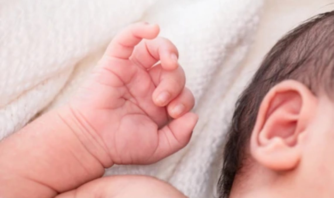 “ვეძებ შვილს და ტესტით ვიპოვე დის შვილი, არც კი გვეგონა, თუ ცოცხალი იყო…” – რა საოცარი ამბავი ვრცელდება ბავშვზე, რომელიც ექიმებმა ჩუმად გაყიდეს