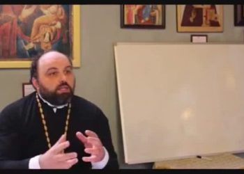 “ისე, დაფიქრდი მაინც: რა გამღერებს რუსეთში?” – დეკანოზი თამაზ ლომიძე ქართველ მომღერლებს მიმართავს