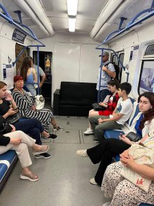 📷 PHOTO: ჩადგმული დივანი მატარებლის ვაგონში - რა ფოტო ვრცელდება თბილისის მეტროდან