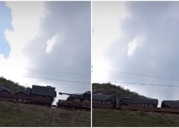 🎥 VIDEO: „მატარებლით ტანკები და საბრძოლო ტექნიკა გადაჰყავთ“ – ინტერნეტმომხმარებლის თქმით, კადრები ახალციხეშია გადაღებული