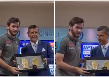 🎥 VIDEO: ხვიჩა კვარაცხელიას დიეგო მარადონას სპეციალური ჯილდო გადაეცა