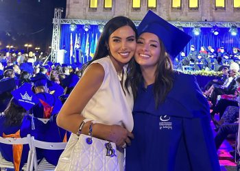 “ემოციური დღე იყო, რთული და საინტერესო 4 წელი” – შორენა ბეგაშვილის შვილმა უნივერსიტეტი დაამთავრა