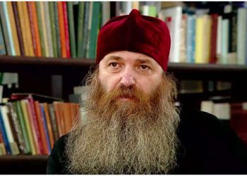 “ბევრი ჩინური პროდუქციაა, ხომ იცით, რაც ხდებოდა სათამაშოებზე…” – რა ვერსიაზე მეუფე იაკობი მეუფე შიოს მოწამვლაზე?