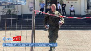 „თუ ვერ ჩავაბარებ, პირდაპირ ჯარში წავალ“ - აბიტურიენტი ეროვნულ გამოცდაზე სამხედრო ფორმით მივიდა