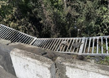 „ცეცხლმა 10 წუთში ფერფლად აქცია მანქანა, ერთ-ერთი გოგოს კივილის ხმა მთელი ცხოვრება არ დამავიწყდება“ – რას ყვება თვითმხილველი ქუთაისის აეროპორტთან მომხდარ ავარიაზე