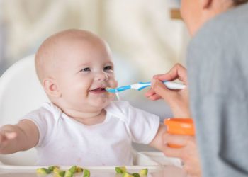 პროდუქტები, რომლებიც ინტელექტსა და აზროვნებას ბავშვობიდან აყალიბებენ და მთელი ცხოვრება ინარჩუნებენ