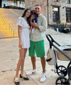 „ულამაზესი ოჯახი” - ლიზა ჩიჩუა და ირაკლი მაქაცარია შვილთან ერთად ისვენებენ