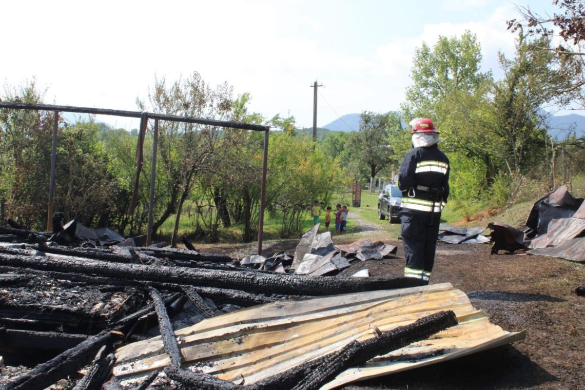 ბაღდათში საცხოვრებელი სახლი დაიწვა