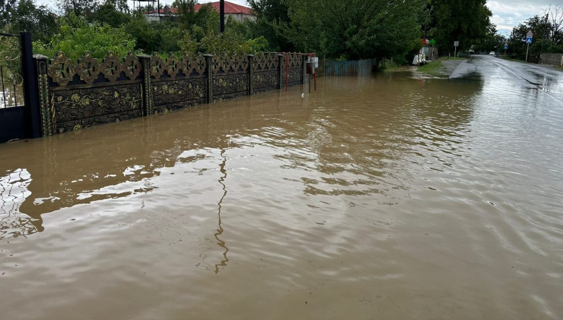 ძლიერი წვიმის შედეგად წყალტუბოს მუნიციპალიტეტის სოფლები დაიტბორა