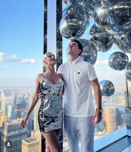 "ნიუ იორკის თავზე... შთამბეჭდავი წუთები" - ნახეთ როგორ ატარებენ დროს ოთო და ჯულიანა ამერიკაში