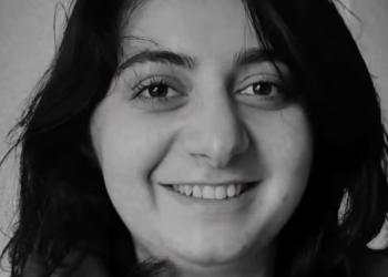 🎥”სამყაროდ იქცა მეგი და ყველა ის ადამიანი, ვინც შთანთქა მიწამ” – სოციალურ ქსელში მეგი გუტაძის აქამდე უცნობი ვიდეო ვრცელდება