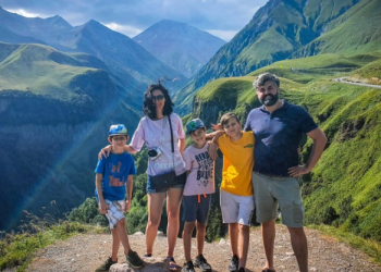 შოვში დაკარგულ ოჯახს ეძებენ