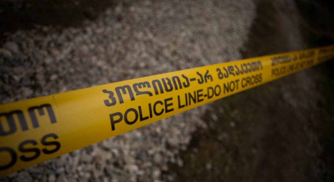 VIDEO:ცემა-ტყეპა ბათუმში – ერთ-ერთი კლუბის დაცვის წევრები სტუმრებს ფიზიკურად გაუსწორდნენ