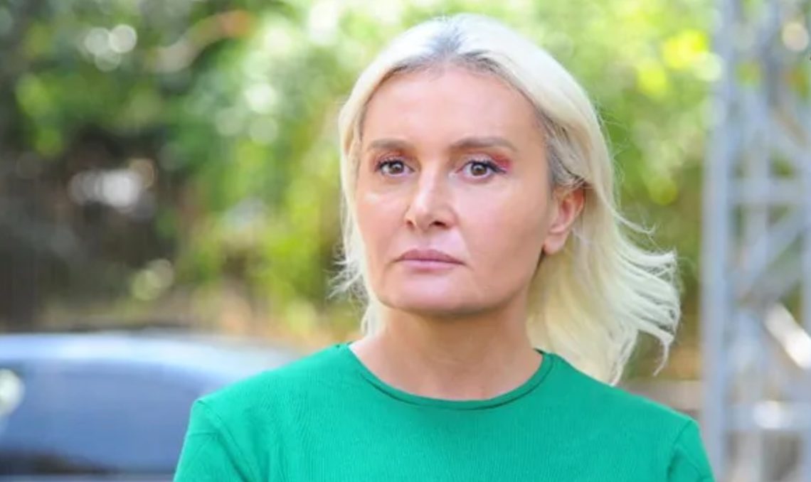 “ეგრე მგონი რუსები არ მაღიზიანებენ” – ვისზე წერს ნანუკა ჟორჟოლიანი