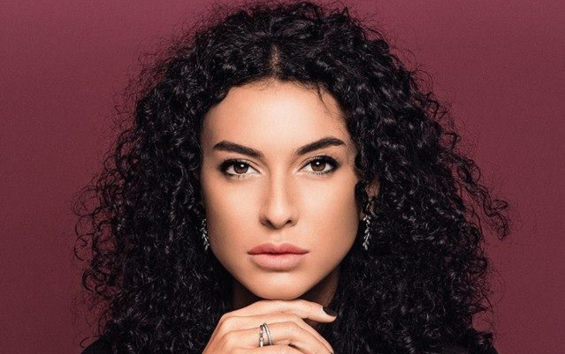 “უმძიმესი დღეები დგას ქვეყანაში. სიტყვებსაც რომ ვერ იპოვნი სანუგეშოს” – სალომე ღვინიაშვილის ემოციური პოსტი