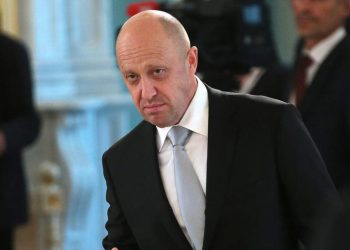 “ხომ შეეძლო აფრიკაში მოეკლა, მოეწამლა, მაგრამ პუტინი არის კადაფის და ესკობარის გაგების კაცი” – ბექა კობახიძე