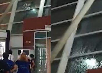 VIDEO: თბილისის აეროპორტის შენობაში წყალი ჩავიდა – ნახეთ კადრები ადგილიდან