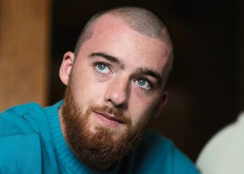 Euphoria-ს მსახიობი ანგუს ქლაუდი 25 წლის ასაკში გარდაიცვალა